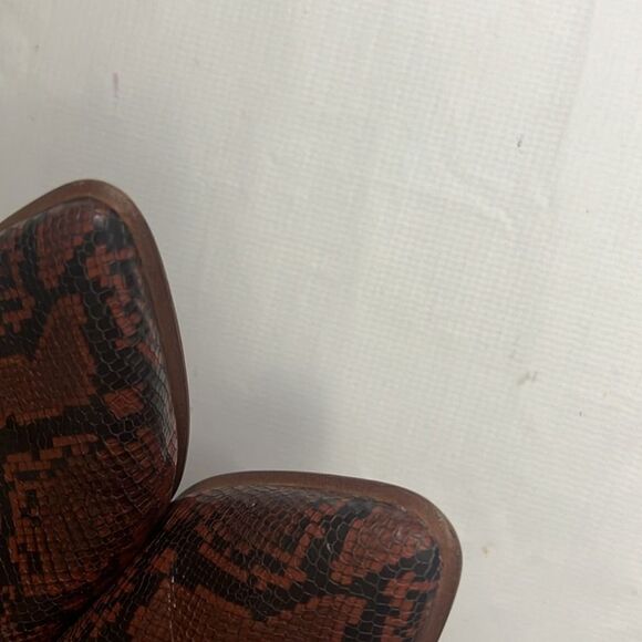 MADEWELL THE EMILIA SNAKE EMBOSSED LEATHER  MULE SIZE 7 1/2 - Picture 4 of 8